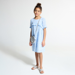 حقيبة على شكل هلال فضية اللون للبنات